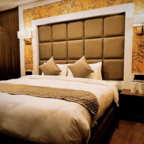 HOTEL ADLIFE LUXURY